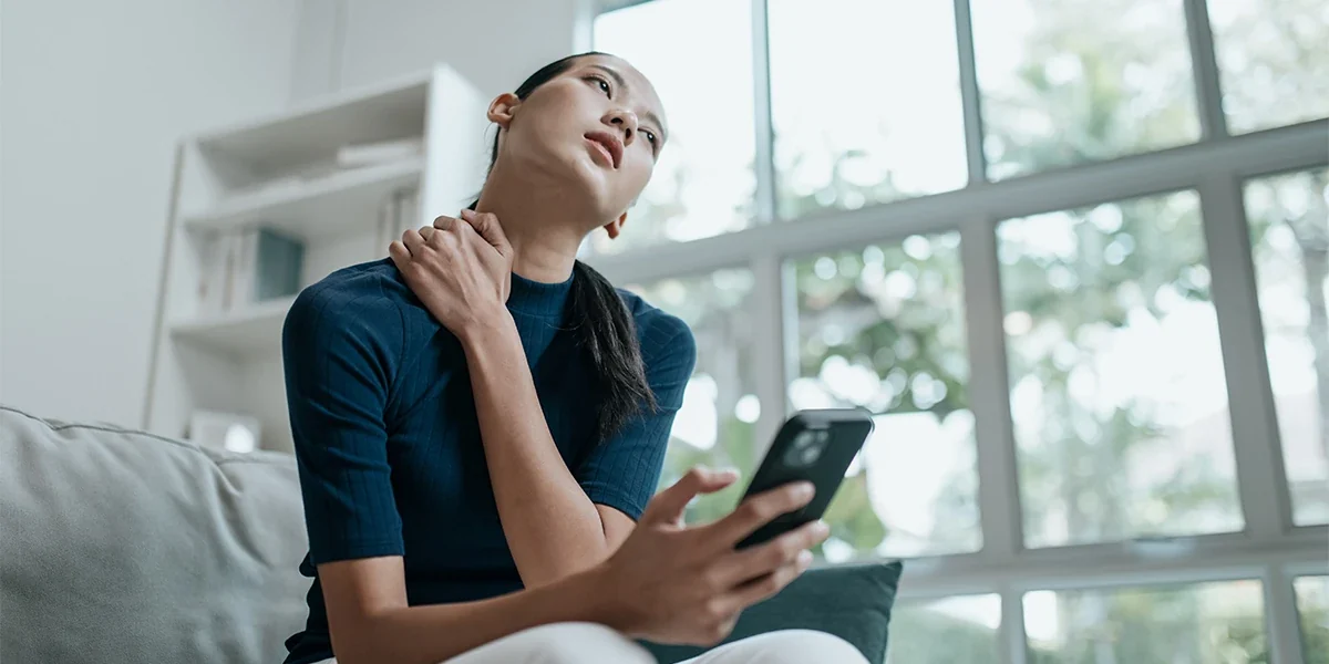 Fai pilates a terra ma hai ancora la gobba? Ecco il perchè